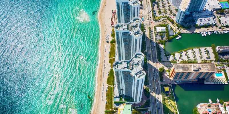 Rug cleaning in Sunny Isles, FL